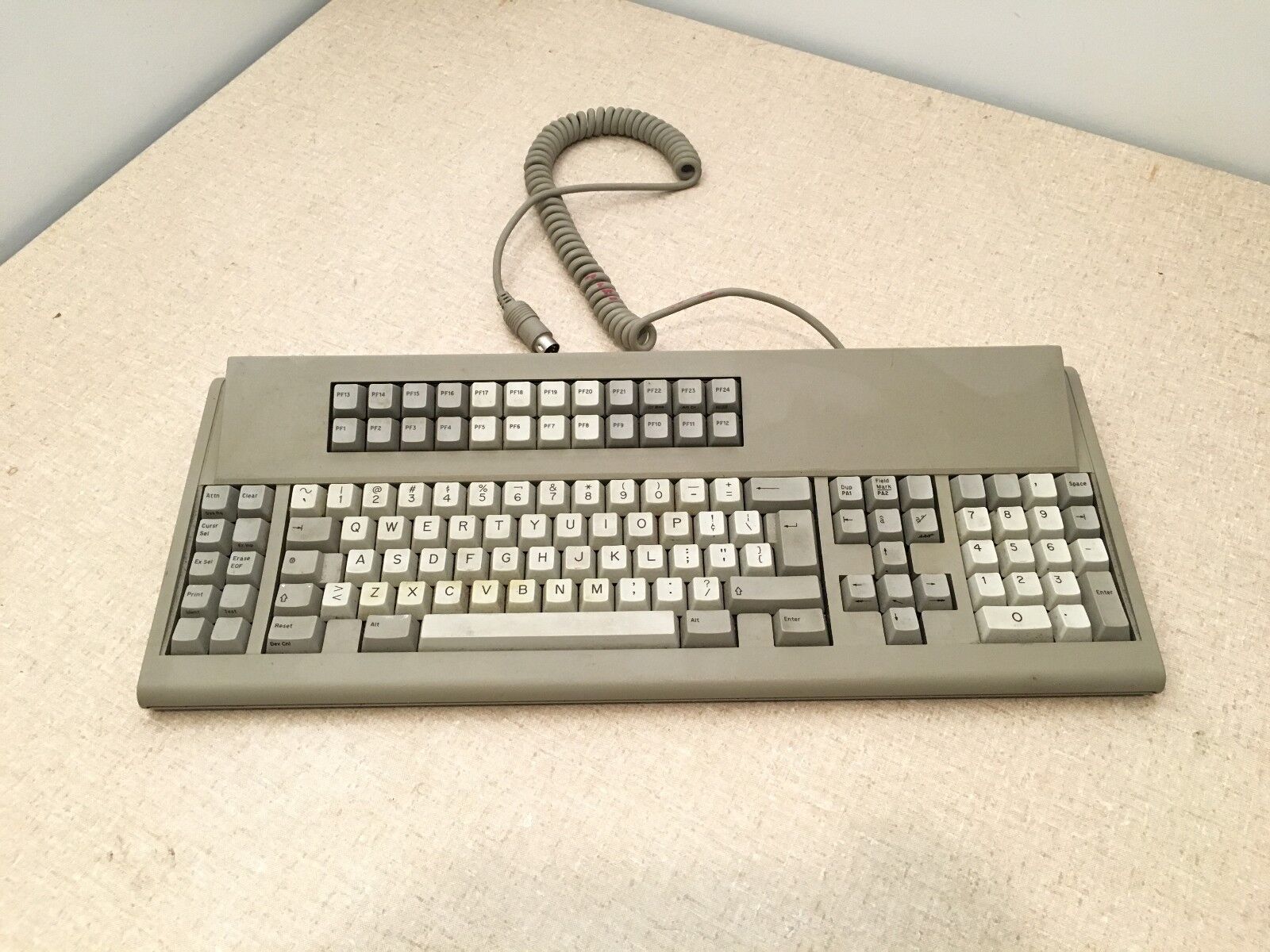Vintage Memorex Telex 952563-001 Keyboard 211292-002 A8159 Lr60161 E48533 Xt