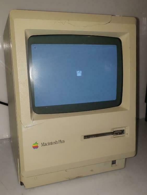 Vintage Macintosh Plus M0001a Computer 1998 Classic Apple Desktop Model Mac